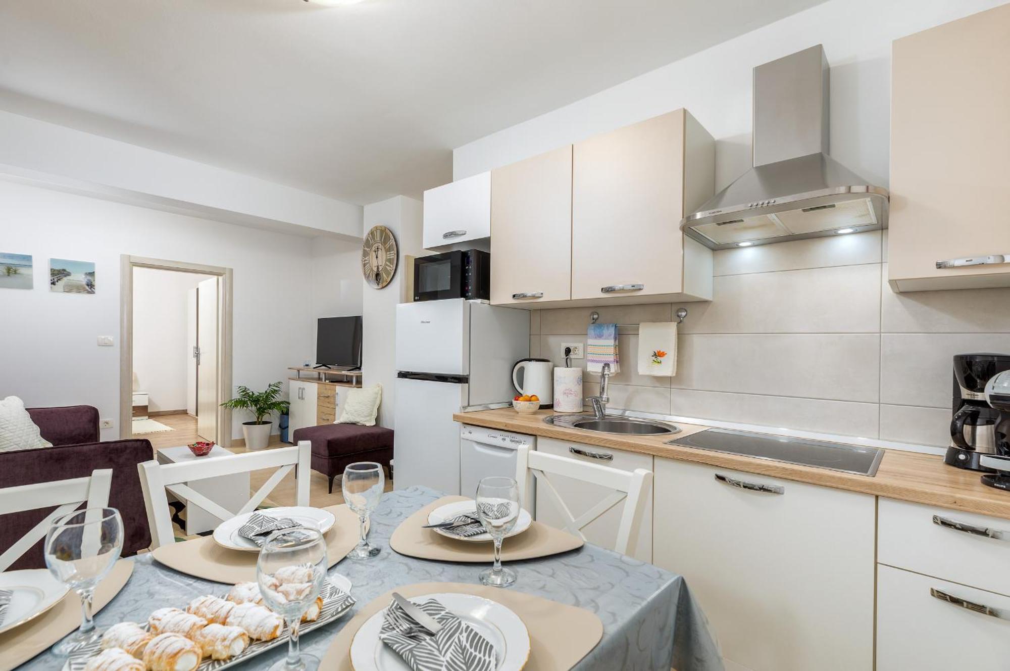 Apartman Gardenia วิงกุรัน ภายนอก รูปภาพ